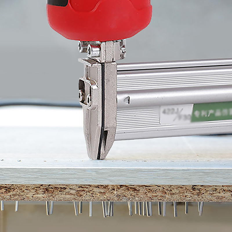 Pistolet à ongles électrique d - Staple Gun Electric avis et prix